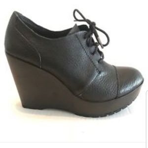 Korks by Kork-Ease Jenelle leather booties 9